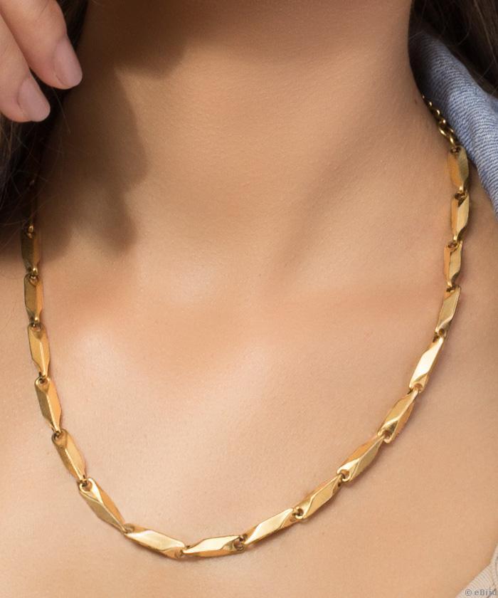 Aranyszínű rozsdamentes acél nyaklánc