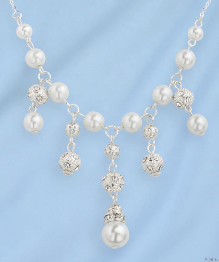Colier de mirese din perle de sticlă albe