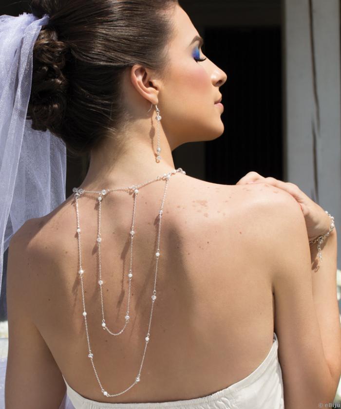 Ezüstszínű, kristályos menyasszonyi nyakék (hátnyaklánc)