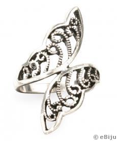 Silizált pillangó gyűrű ezüstszínű fémből