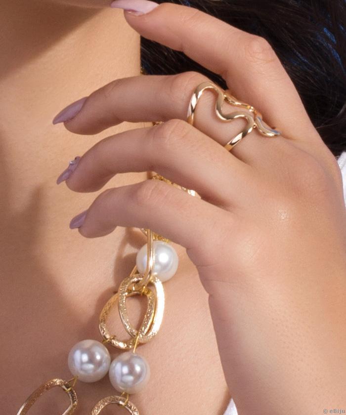 Stilizált szívecskés gyűrű, aranyszínű fém